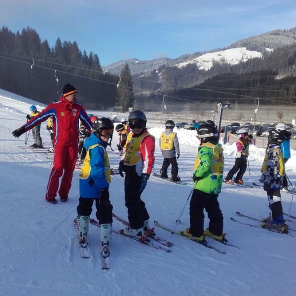 Schoolonsnow14