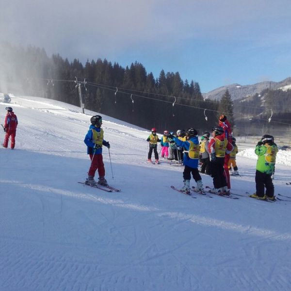 Schoolonsnow15