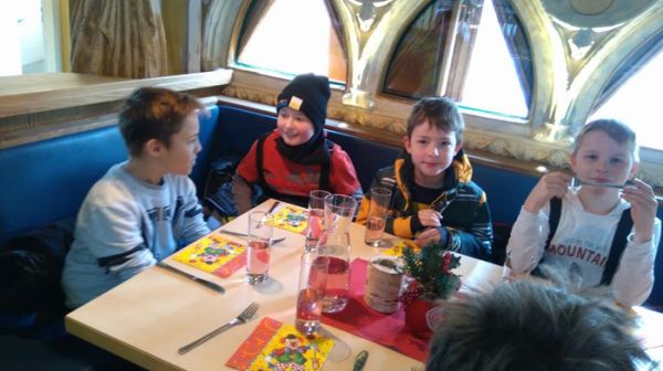 Schoolonsnow2