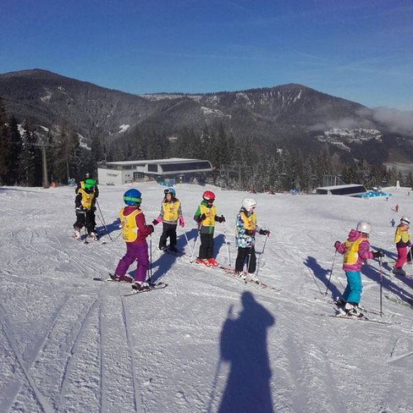 Schoolonsnow8