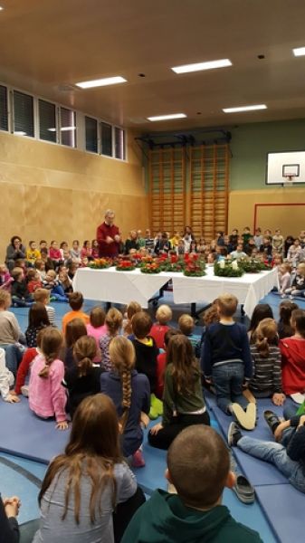 Advent9