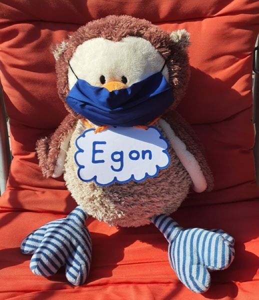 Egon Mit Maske
